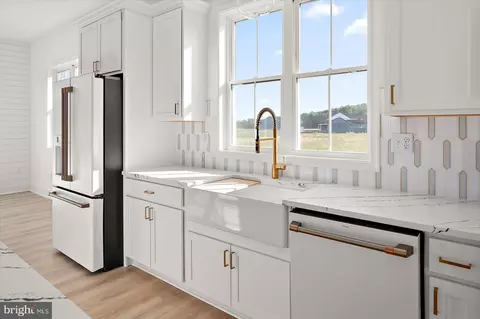 Kitchen - 75 King Richard Rd, Berlin, MD 21811 photo 2 of 4