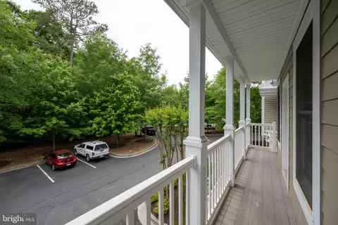 Exterior - 11964 W War Dancer Ln #103, Berlin, MD 21811 photo 7 of 13