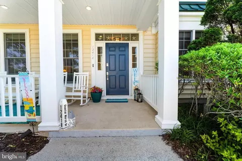12418 Coastal Marsh Dr, Berlin, MD 21811