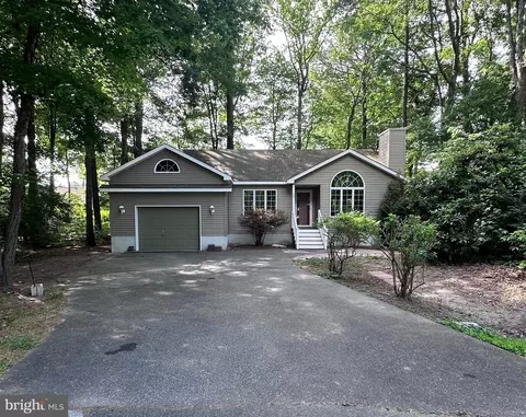 22 Sailors Way, Ocean Pines, MD 21811