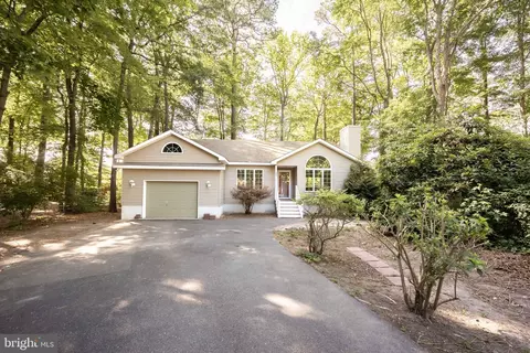 22 Sailors Way, Ocean Pines, MD 21811