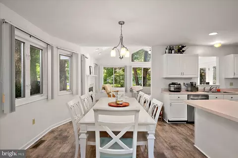 Dining - 369 Ocean Pkwy, Ocean Pines, MD 21811 photo 1 of 3