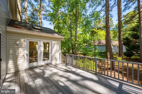 Exterior - 369 Ocean Pkwy, Ocean Pines, MD 21811 photo 4 of 7