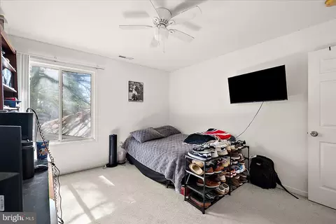 Bedroom - 369 Ocean Pkwy, Ocean Pines, MD 21811 photo 8 of 12