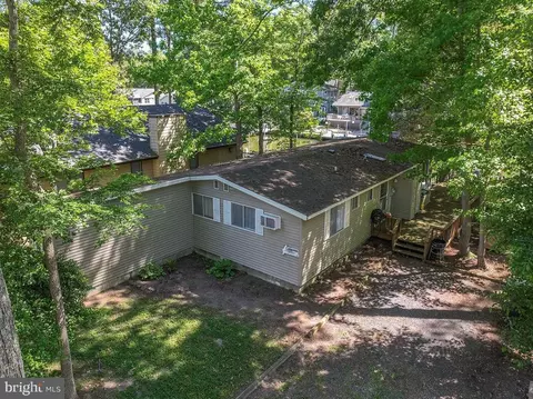 Exterior - 44 Grand Port Rd, Ocean Pines, MD 21811 photo 5 of 12