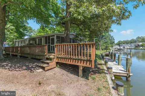 Exterior - 44 Grand Port Rd, Ocean Pines, MD 21811 photo 4 of 12