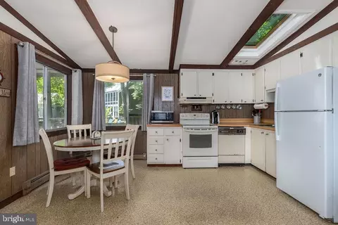 Kitchen - 44 Grand Port Rd, Ocean Pines, MD 21811 photo 2 of 4