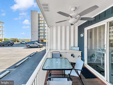 3 A 63rd St #14, Ocean City, MD 21842