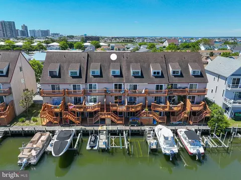124 Newport Bay Dr #7, Ocean City, MD 21842