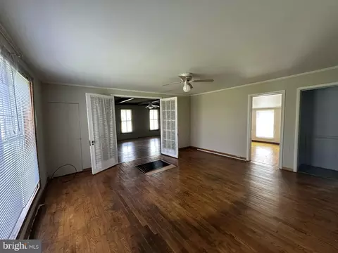 Living - 10037 Main St, Berlin, MD 21811 photo 1 of 5