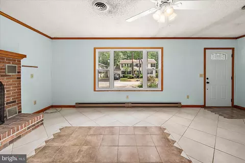 Living - 11 Bimini Ln, Ocean Pines, MD 21811 photo 4 of 6