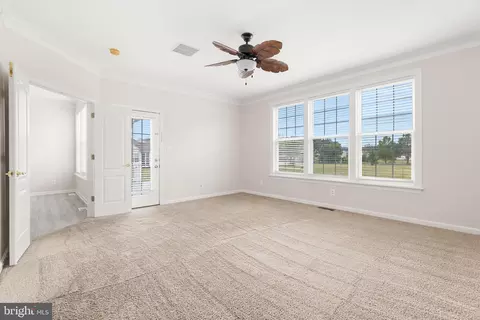 Living - 431 Dueling Way, Berlin, MD 21811 photo 7 of 9