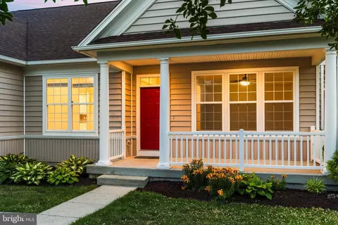 Exterior - 431 Dueling Way, Berlin, MD 21811 photo 10 of 13