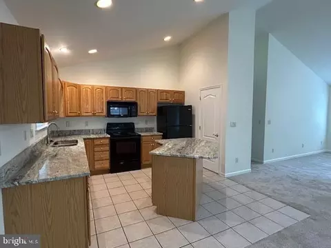 Kitchen - 31 Footbridge Trl, Ocean Pines, MD 21811 photo 3 of 3