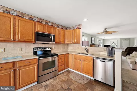 Kitchen - 16 Windswept Dr, Berlin, MD 21811 photo 1 of 6