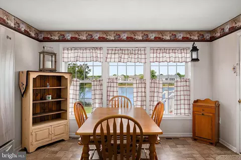 Dining - 16 Windswept Dr, Berlin, MD 21811 photo 1 of 2