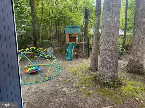 Exterior - 3 Starboard Ct, Ocean Pines, MD 21811 photo 4 of 13