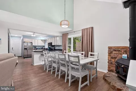 Dining - 3 Starboard Ct, Ocean Pines, MD 21811 photo 2 of 3