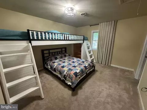 Bedroom - 3 Starboard Ct, Ocean Pines, MD 21811 photo 6 of 7
