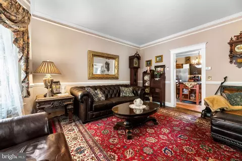 Living - 207 Williams St, Berlin, MD 21811 photo 3 of 3