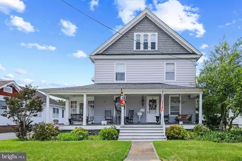 Exterior - 207 Williams St, Berlin, MD 21811 photo 2 of 11