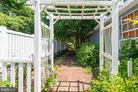 Exterior - 17 Burley St, Berlin, MD 21811 photo 6 of 20