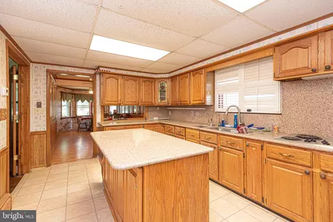 Kitchen - 17 Burley St, Berlin, MD 21811 photo 3 of 4