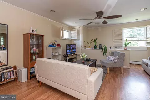 Living - 17 Burley St, Berlin, MD 21811 photo 8 of 8