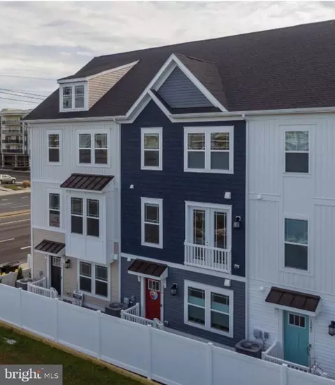 104 142nd St #104B, Ocean City, MD 21842