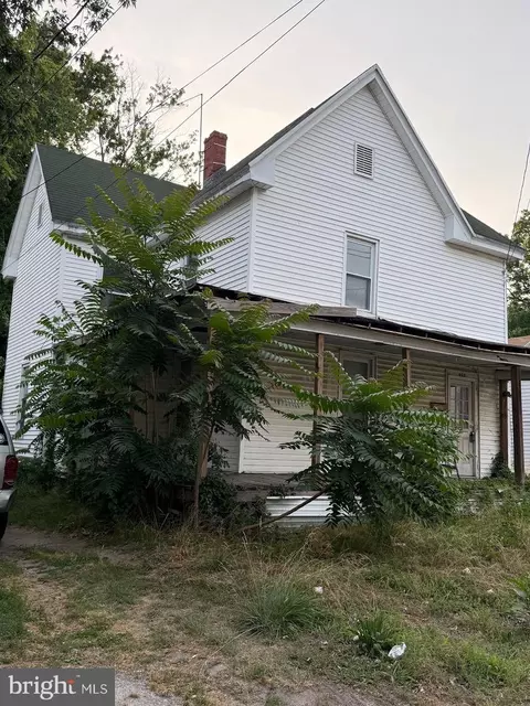 810 2nd St, Pocomoke City, MD 21851