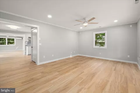 Living - 100 Esham Ave, Berlin, MD 21811 photo 1 of 6