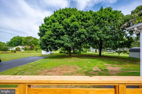 Exterior - 100 Esham Ave, Berlin, MD 21811 photo 15 of 17