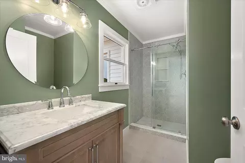 Bath - 100 Esham Ave, Berlin, MD 21811 photo 1 of 4