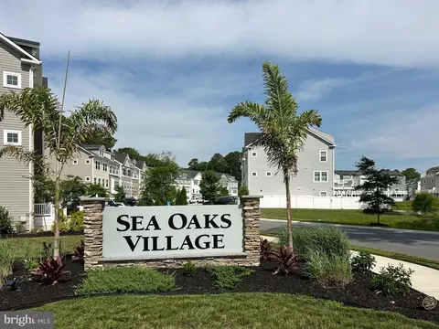 9522 Seascape Ln #5, Berlin, MD 21811