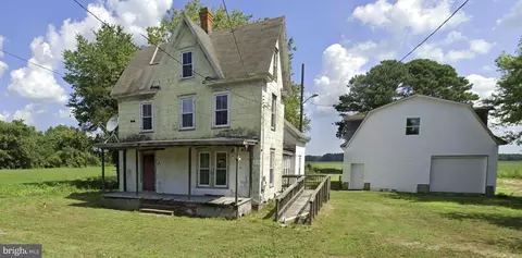 5711 George Island Landing Rd, Stockton, MD 21864
