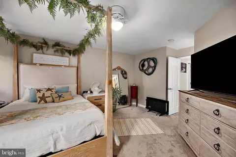Bedroom - 1 Links Ln, Berlin, MD 21811 photo 4 of 7