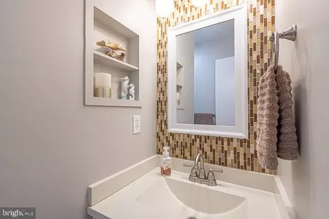 Bath - 119 Teal Cir, Ocean Pines, MD 21811 photo 2 of 5