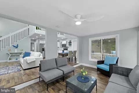Entry Way - 72 Newport Dr, Ocean Pines, MD 21811 photo 6 of 12