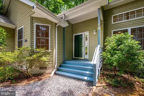 Exterior - 10 Laurel Trl, Ocean Pines, MD 21811 photo 1 of 10