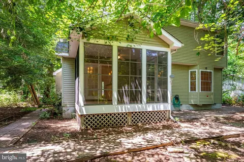 Exterior - 10 Laurel Trl, Ocean Pines, MD 21811 photo 7 of 10