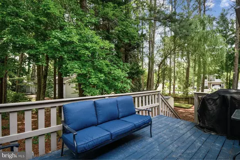 Exterior - 3 Boston Dr, Berlin, MD 21811 photo 2 of 8