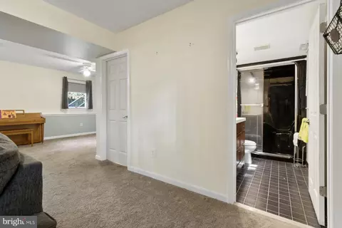 Entry Way - 3 Boston Dr, Berlin, MD 21811 photo 7 of 7