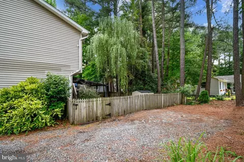 Exterior - 3 Boston Dr, Berlin, MD 21811 photo 7 of 8