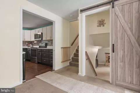 Entry Way - 3 Boston Dr, Berlin, MD 21811 photo 4 of 7