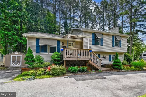 3 Boston Dr, Berlin, MD 21811