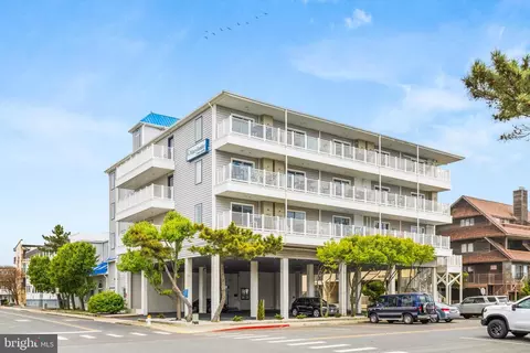 6 127th St #306, Ocean City, MD 21842