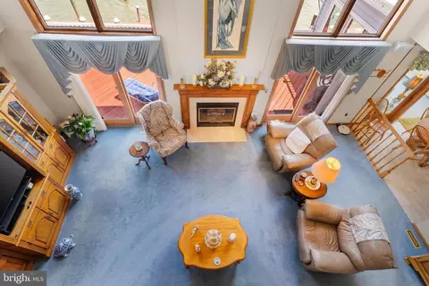 Living - 24 Stacy Ct, Ocean Pines, MD 21811 photo 1 of 2