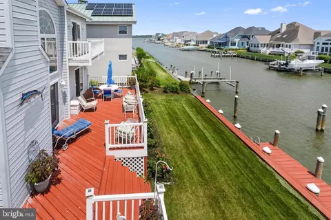 Exterior - 24 Stacy Ct, Ocean Pines, MD 21811 photo 8 of 15