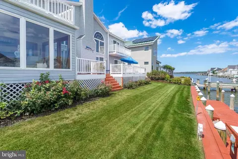 Exterior - 24 Stacy Ct, Ocean Pines, MD 21811 photo 5 of 15