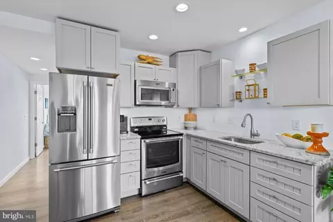 512 Robin Dr #21, Ocean City, MD 21842